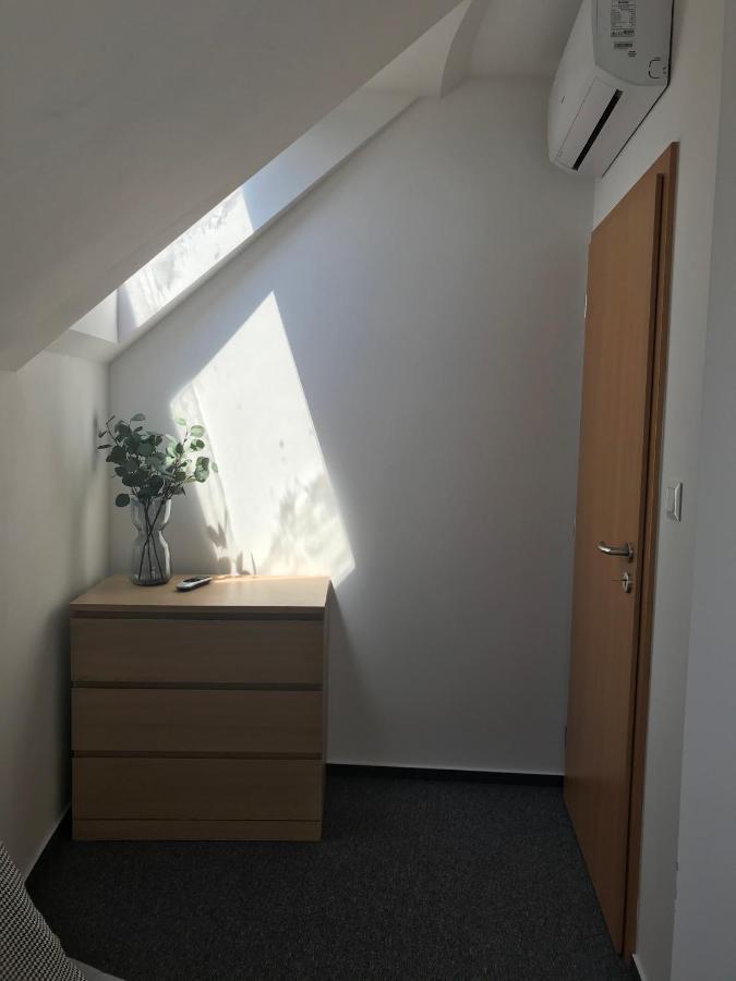 Mymara 19 Apartment เบเชนยอวา ภายนอก รูปภาพ